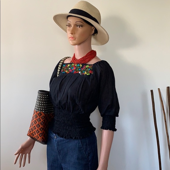 Boho Mexican top With san Antonino Silk Embroidery - Picture 8 of 8